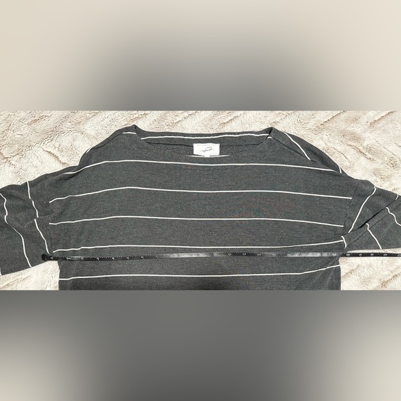 Soma Wknd pullover top long sleeve gray white stripe relaxed Top - Picture 4 of 13